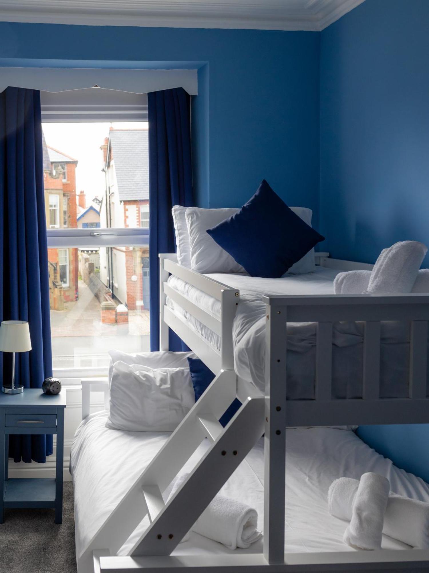 The Cadnant Holiday House ランディドノー エクステリア 写真