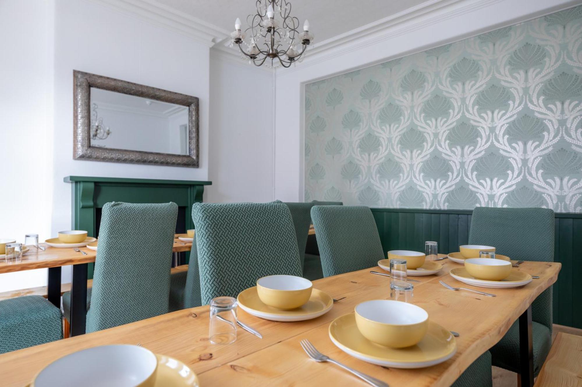 The Cadnant Holiday House ランディドノー エクステリア 写真